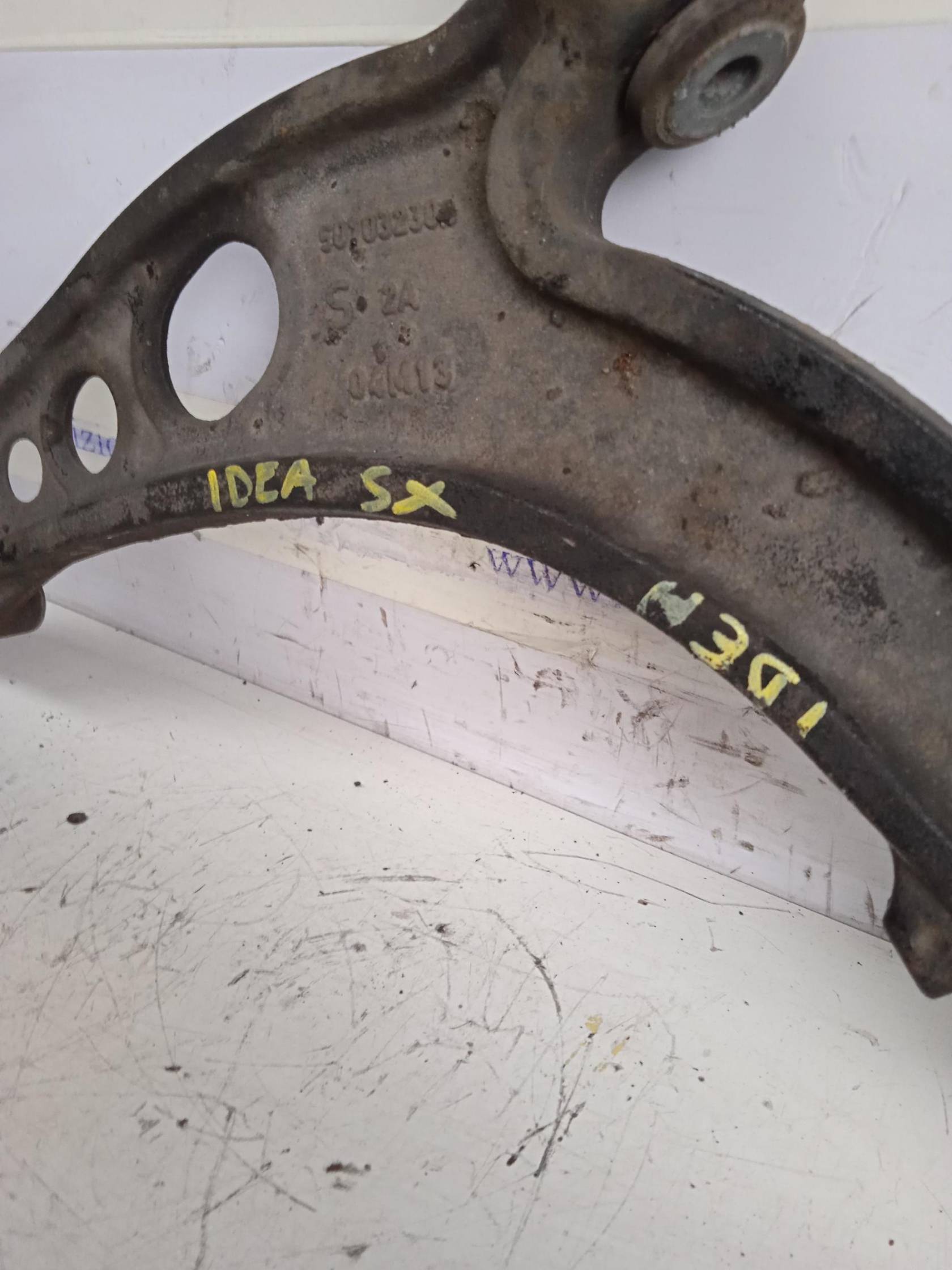 Braccio oscillante sosp. ant. sx.